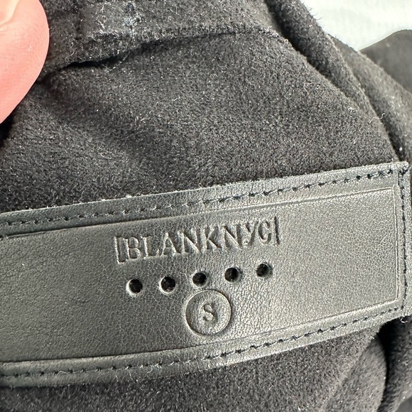 Blank NYC faux suede drape wrap front jacket black size S - Picture 8 of 11